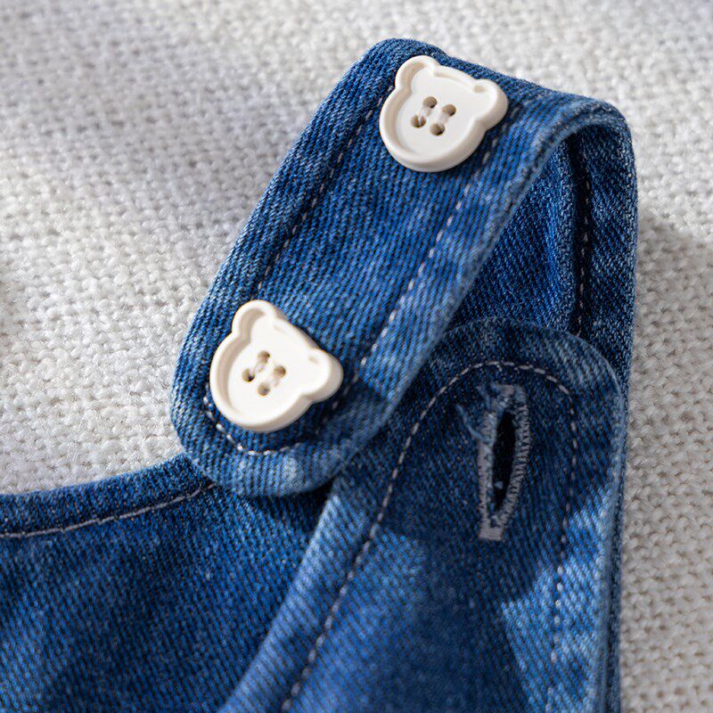 婴儿牛仔背带裤春秋护肚男宝宝裤子按扣开裆外出童裤卡通女宝童装