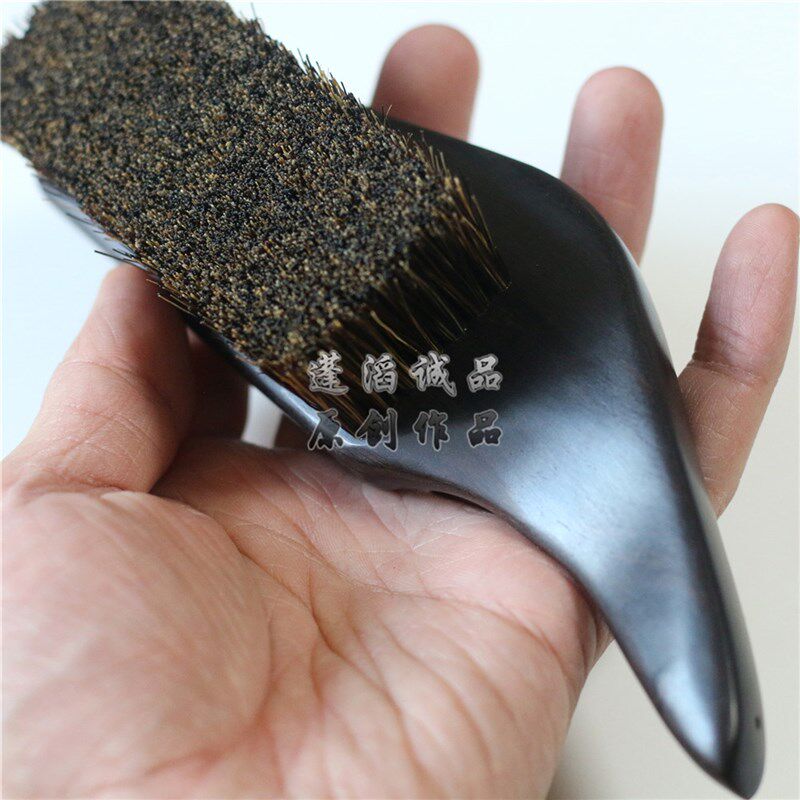 收藏 硬紫光檀野猪鬃毛文玩刷子玉器核桃金刚保养工具 大号鲨鱼尾