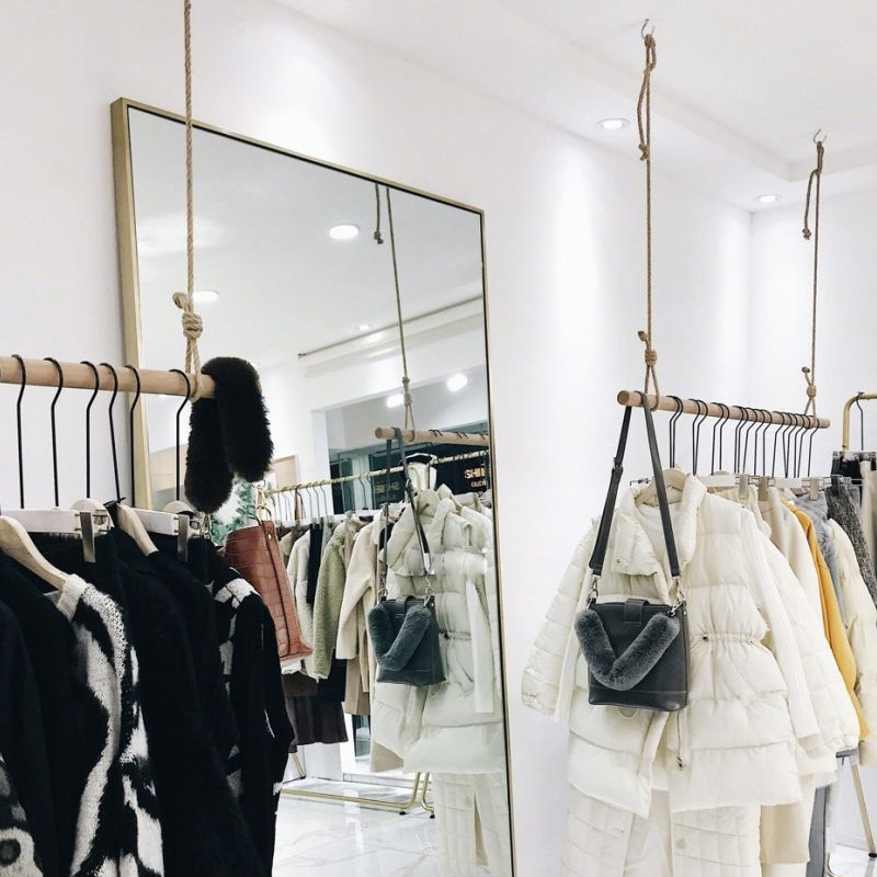 服装店实木悬吊式天花板悬挂衣架上墙吊架挂杆女装吊挂衣服吊环货