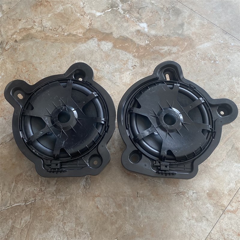 新款奔驰拆车C级E级glc w206柏林之声座椅8寸低音喇叭 喇叭支架