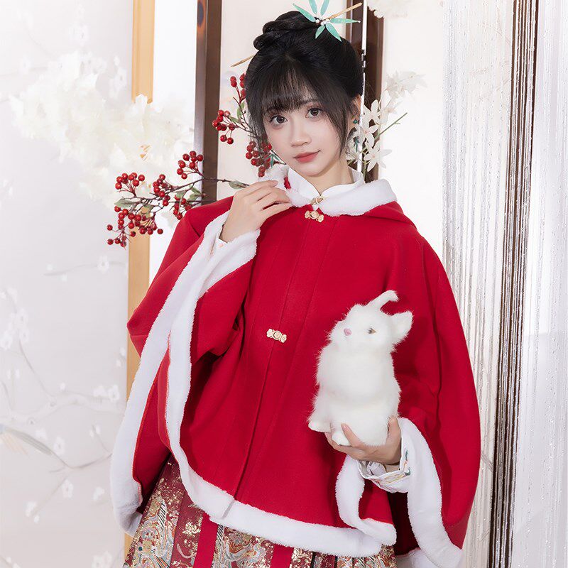 新中式毛呢斗篷披肩女装汉服新款披风保暖红色加绒短款套古装秋冬