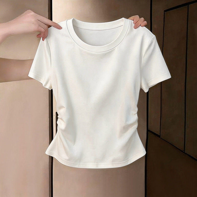 2026夏季新款正肩纯色短袖t恤女设计感小众收腰短款显瘦打底上衣