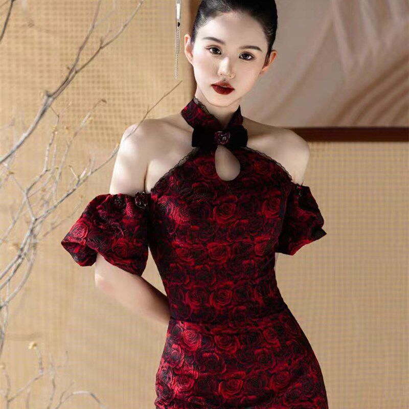 2024新款红色旗袍敬酒服新中式高级感结订婚高端连衣裙玫瑰女礼服