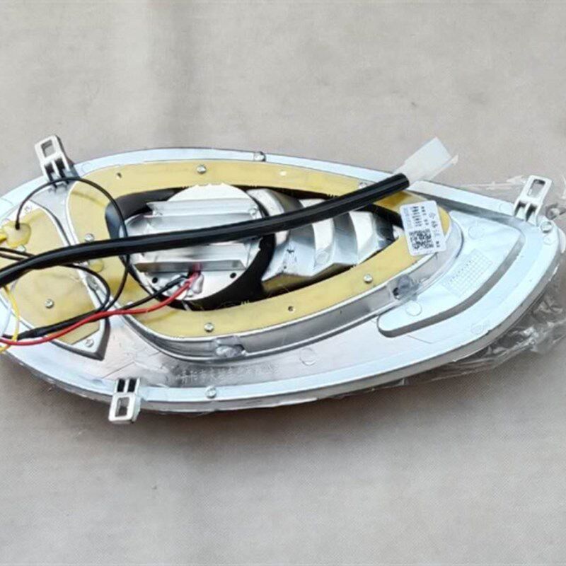 金迪K2 K70老年代步全封闭电动三轮篷车LED车头大灯转向灯行车灯