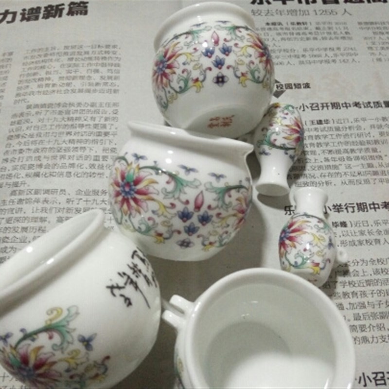 痰盂罐型鸟食罐 痰盂罐麻料鸟罐 痰盂杯朱雀鸟食罐点頦百灵鸟食杯图片
