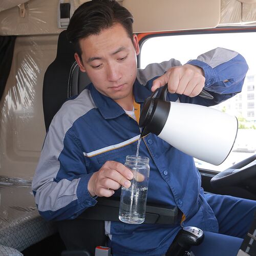 车载烧水壶24v车用电热杯挂车汽车烧开水壶卡车热水壶车载电热壶