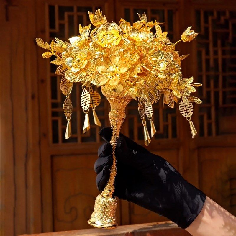 金色新娘结婚手捧花diy材料包婚礼秀禾服婚纱成品金属玫瑰花束