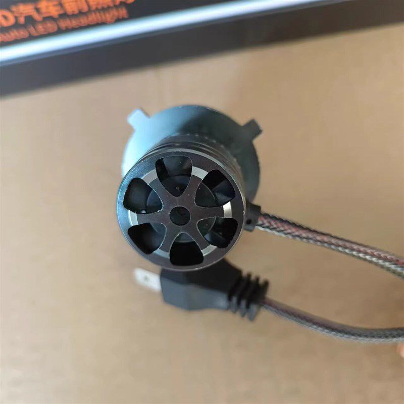 汽车LED灯泡65w大灯H1H4H7改装超亮远近光货车高亮强白光12v24v