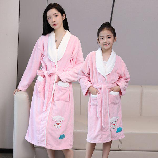 2024新款儿童浴袍可穿式浴巾比纯棉吸水带帽斗篷中大男孩女童加厚