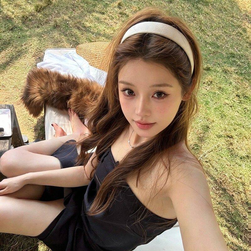 ins韩系复古白色宽边发箍女2026新款高级感休闲百搭简约头箍发饰