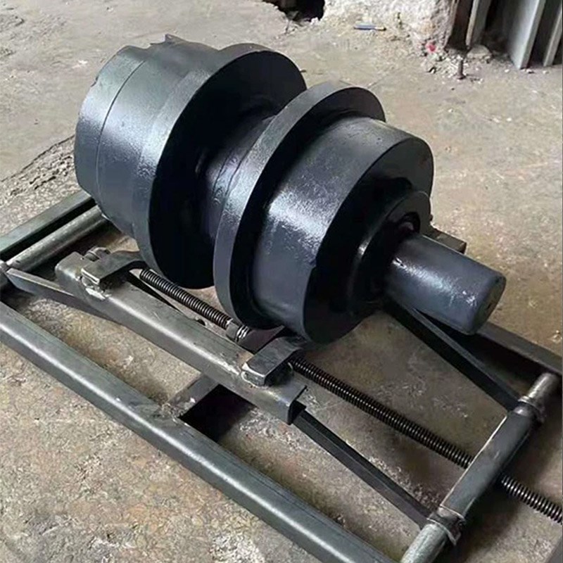 挖机换底盘推土机挖掘机支重轮安装架子支架维修工具神器千斤顶器