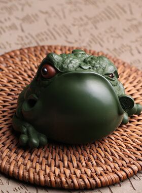 宜兴原矿紫砂茶宠摆件招财金蟾绿泥名家全手工茶玩装饰精品可养