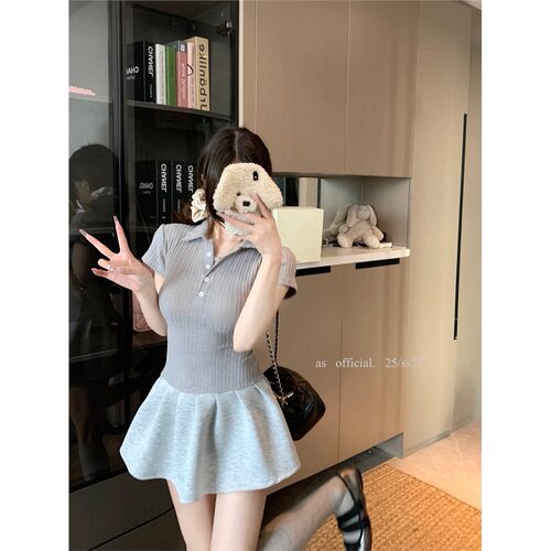 学院风polo领拼接连衣裙