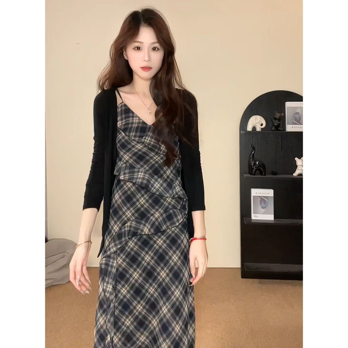 不规则格子吊带洋装子女