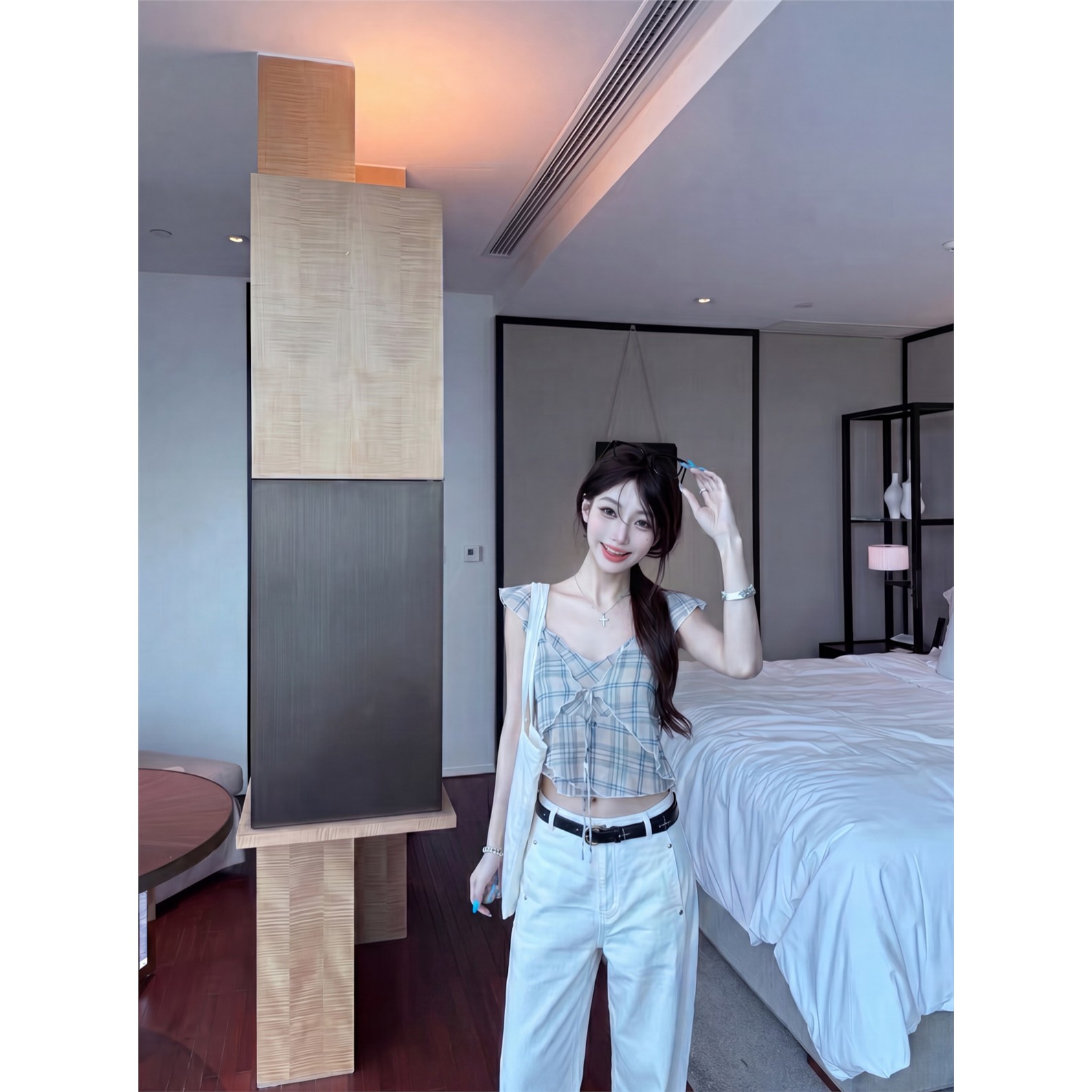 蓝色格子小衫吊带背心女