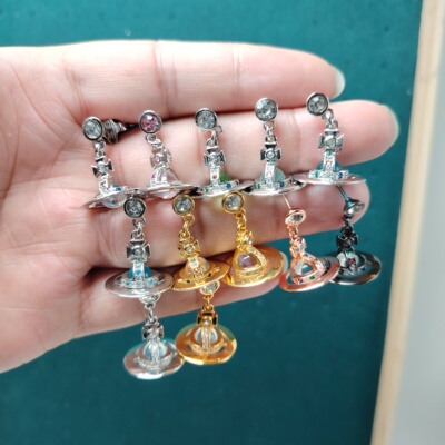 《现货秒发》土星立体orb耳钉轻奢小众设计感高级耳环耳饰