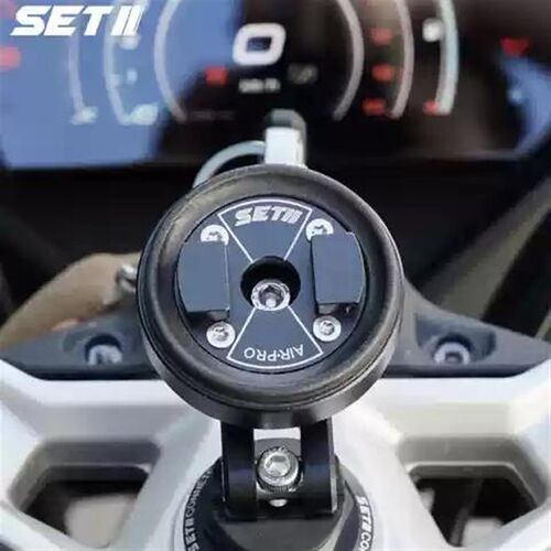SETII摩托车手机支架仿赛跑车街车复古车通用导航快拆防震SP支架
