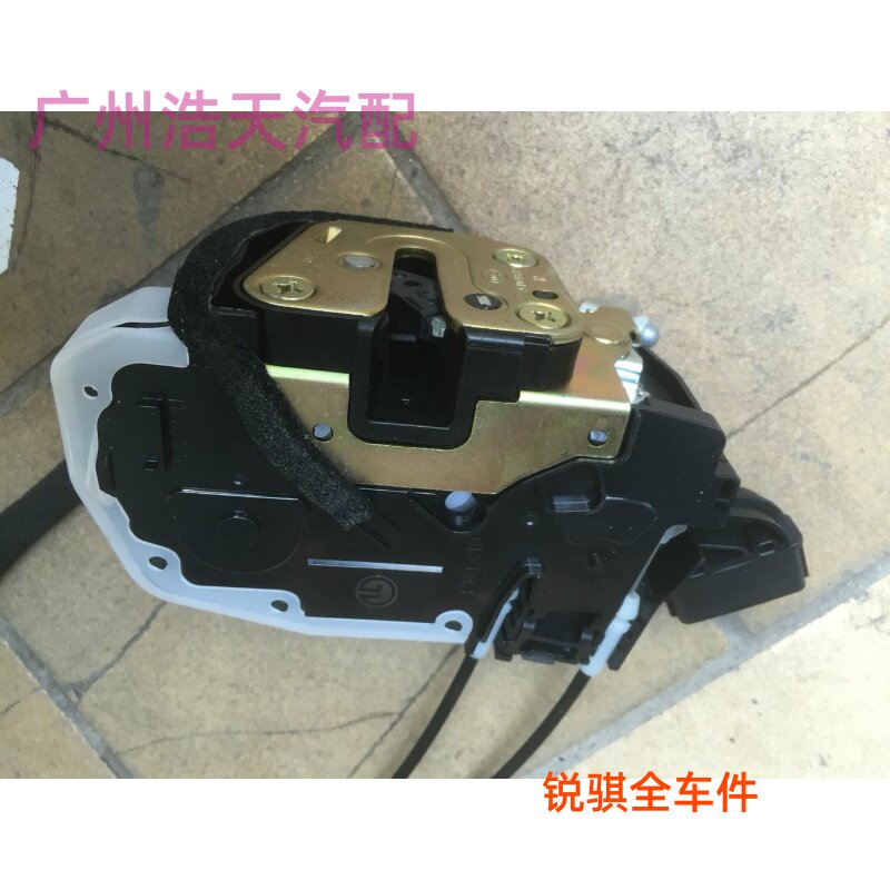 商务车面包车多功能车NV200前门锁块前门锁机原厂