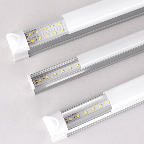 超亮节能高光效LED灯管1.2m节能改造T5T8一体化日光灯8w18w35w