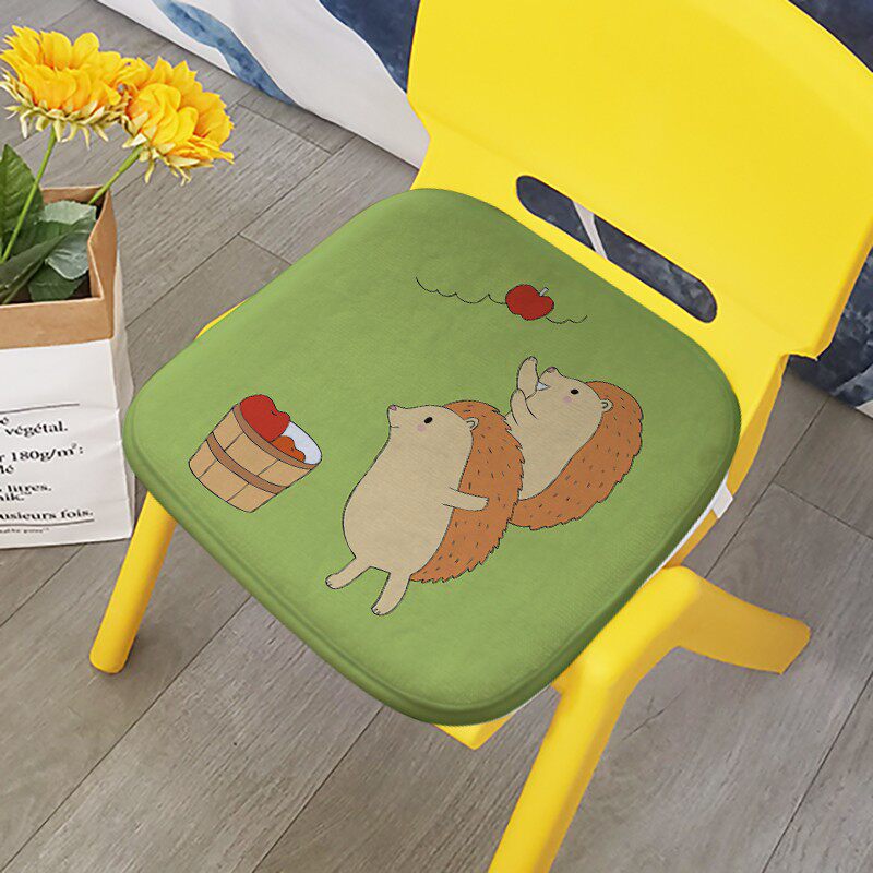 儿童学生卡通幼儿园椅垫简约法兰绒海绵坐垫家用透气椅子座垫包邮