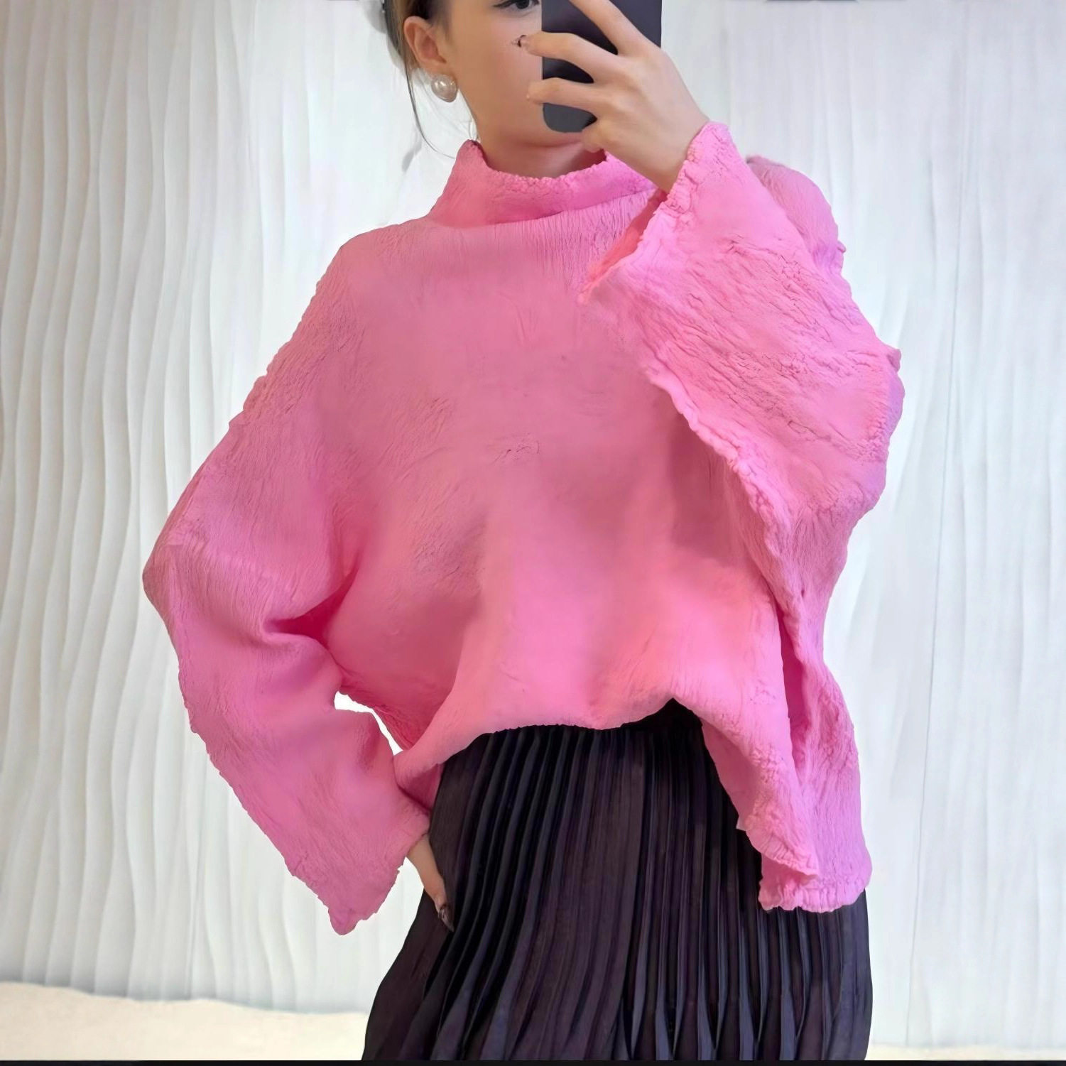 款长袖t恤女宽松慵懒风褶皱上衣大码打底衫女内搭可外穿洋气