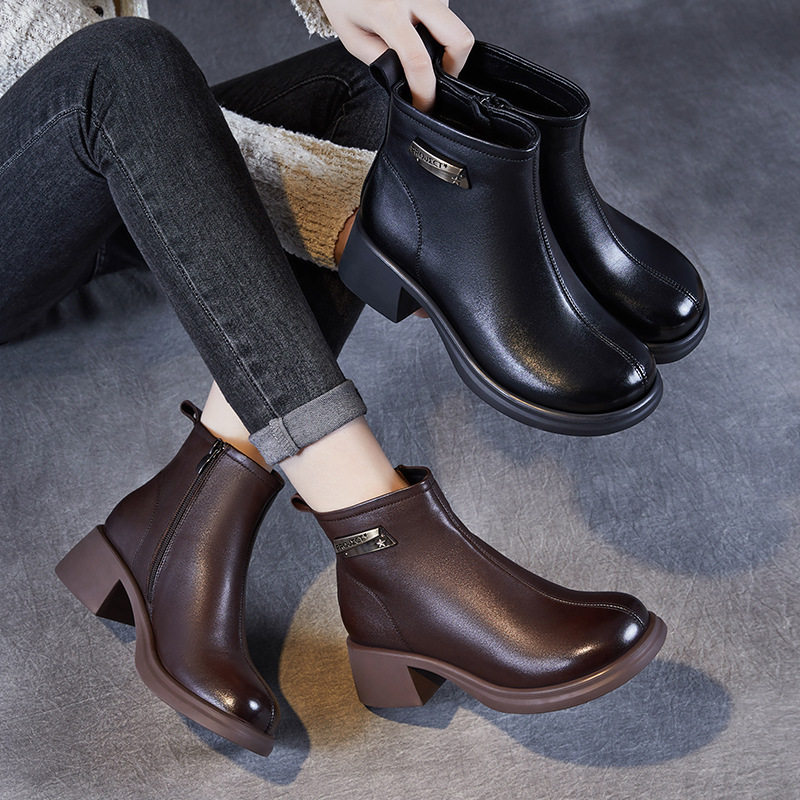 瘦瘦短靴女秋冬新款软牛皮中跟时装单靴圆头粗跟加绒真皮靴子