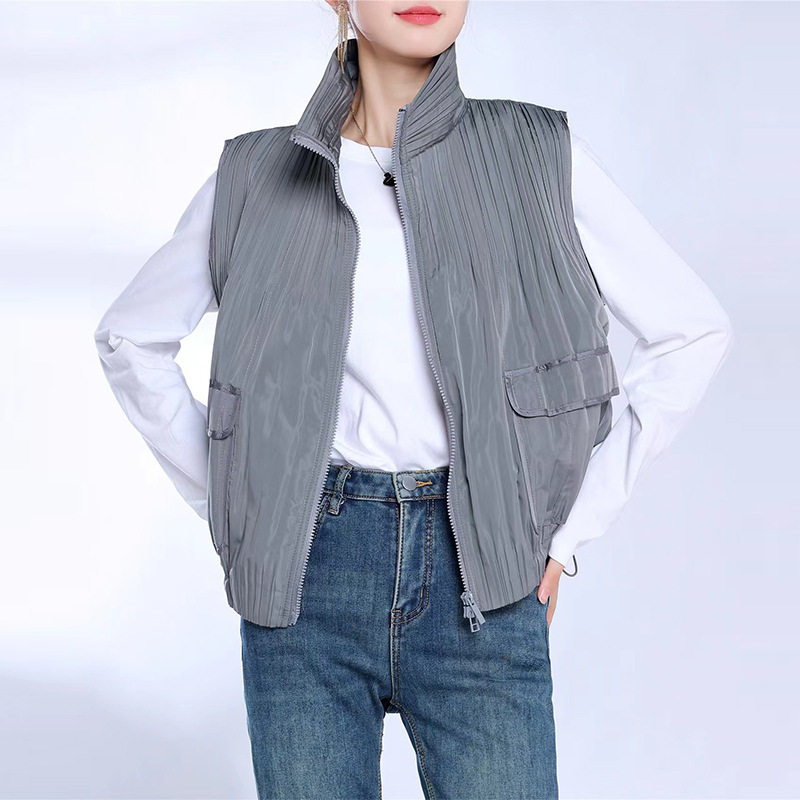 轻薄棉服马甲背心女高级感秋冬新款坎肩褶皱马夹韩版外穿棉衣