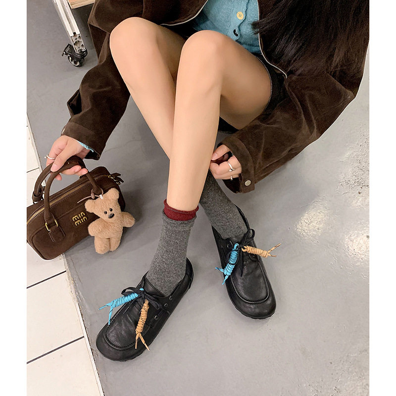 博主水洗牛皮勃肯鞋春内增高低跟宽松圆头真皮拼色系带单鞋女