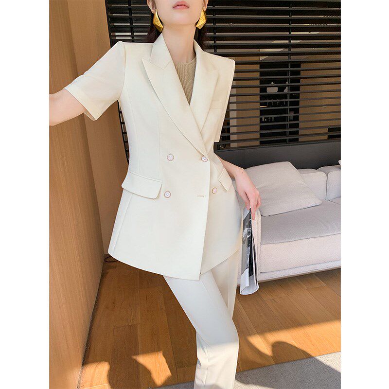 白色小西装套装女2025新款夏季薄款高级感职业阔腿裤休闲西服外套