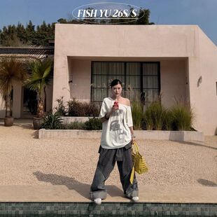 2026夏季新款【FISH YU】美式复古辣妹风印花斜肩短袖t恤女626076
