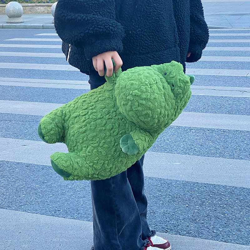 车载可爱卡通毛绒公仔玩偶车内竹炭包吸附净化空气汽车摆件装饰品