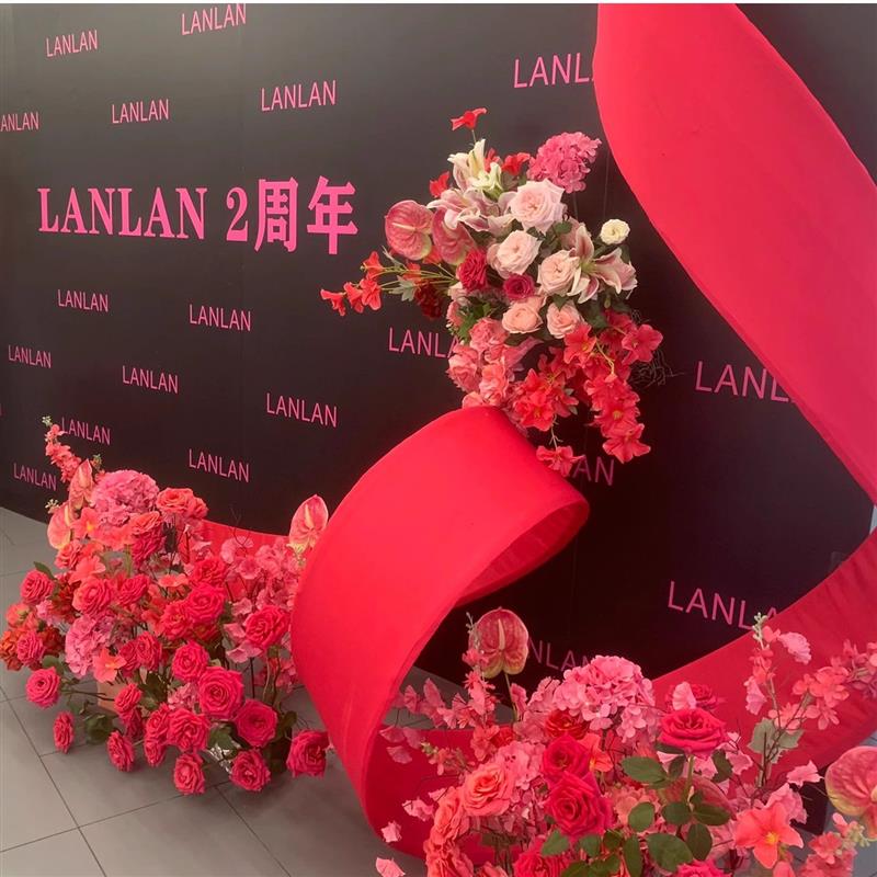 网红黑粉周年庆开业布置装饰高级感小众简约背景墙kt板摆件全套餐