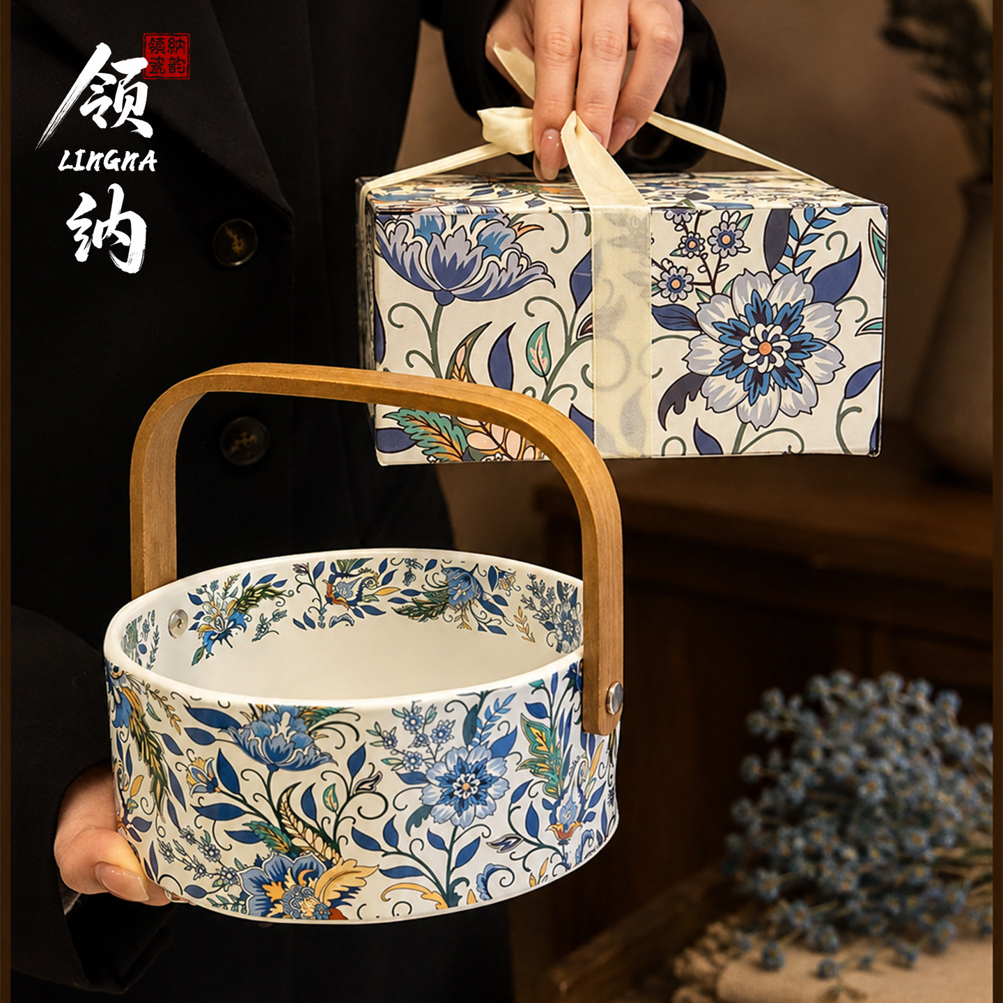 中古风鸢尾花陶瓷手提果盘图片