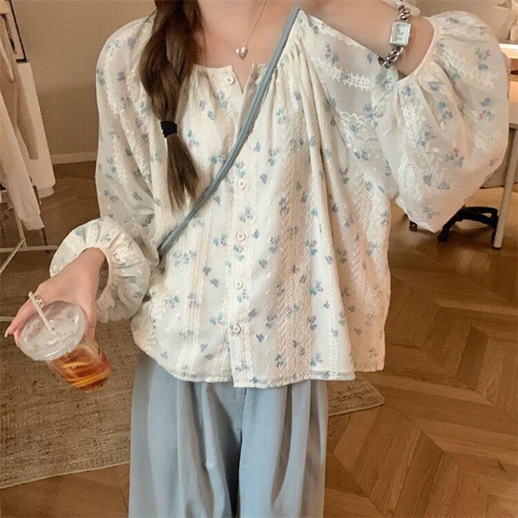 甜美碎花长袖圆领显瘦衬衫