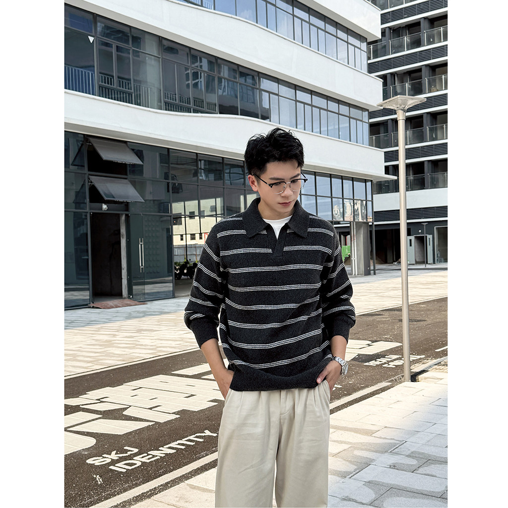 辰皇后[首尔风情]假两件条纹针织上衣男秋季休闲百搭宽松长袖毛衣