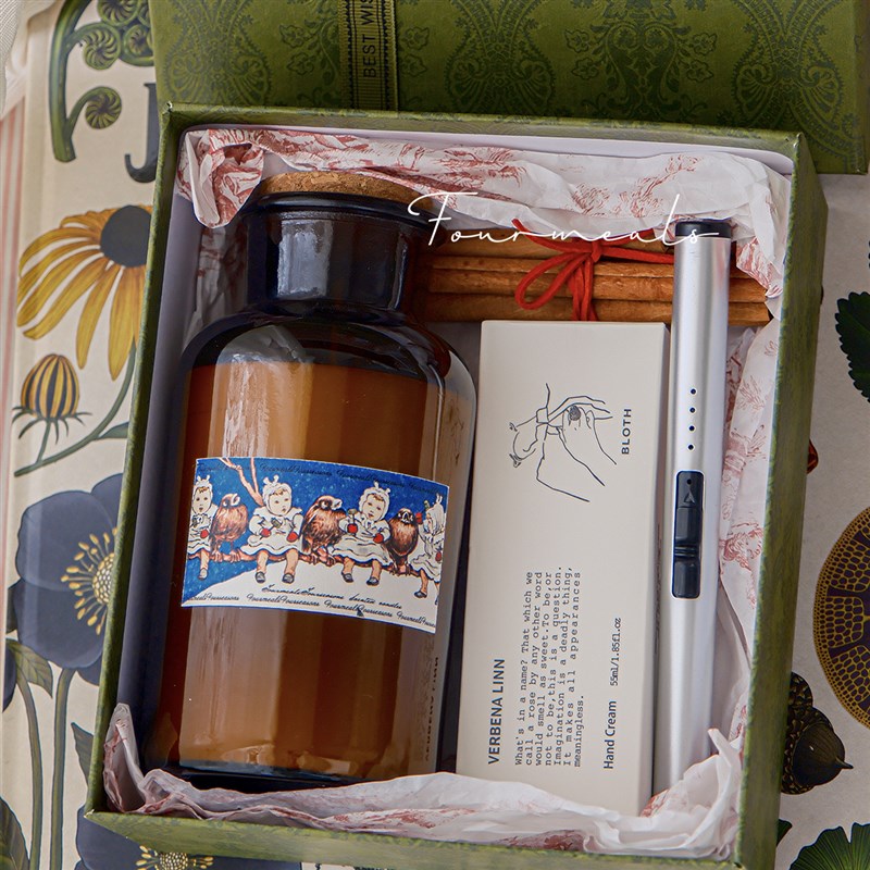 《童话伴手礼》香薰蜡烛点火器礼盒小众高级生日礼物香氛卧室持久图片