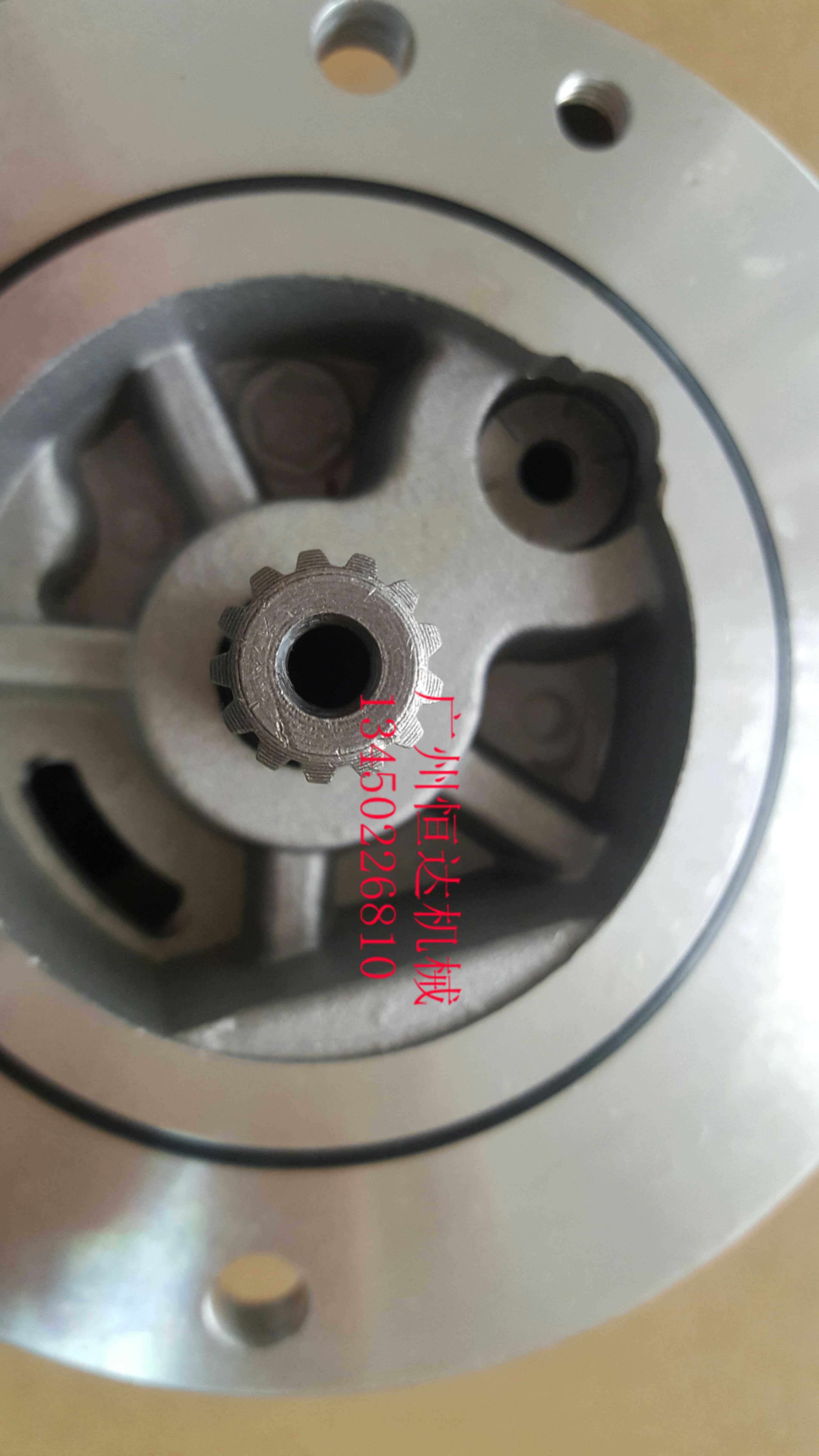 神钢SK130/135/140/-6-8住友SH120/135/K7V63DTP液压先导泵齿轮泵