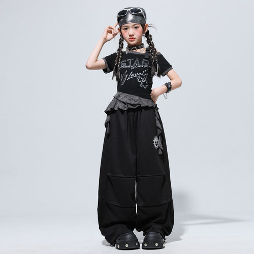 2026新款街舞儿童潮服少儿走秀舞蹈演出服女团嘻哈套装爵士舞表演
