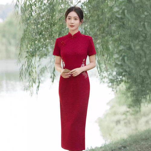 2026新款新品中长款冰丝提花复合刺绣旗袍妈妈装日常婚庆礼服一件