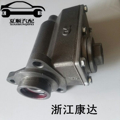 适用于拖拉机铲车叉车吊车刹车总泵跃进农用车NJ130老式制动总泵
