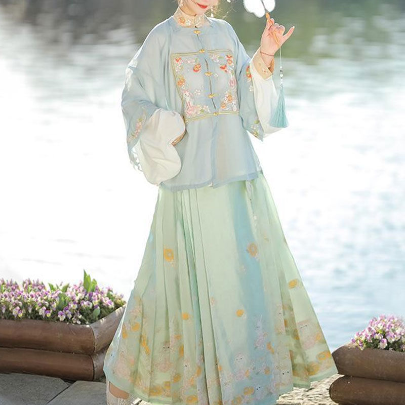 2026新款夏季明制汉服女款马面元素古风版立领气质日常套装高品质图片