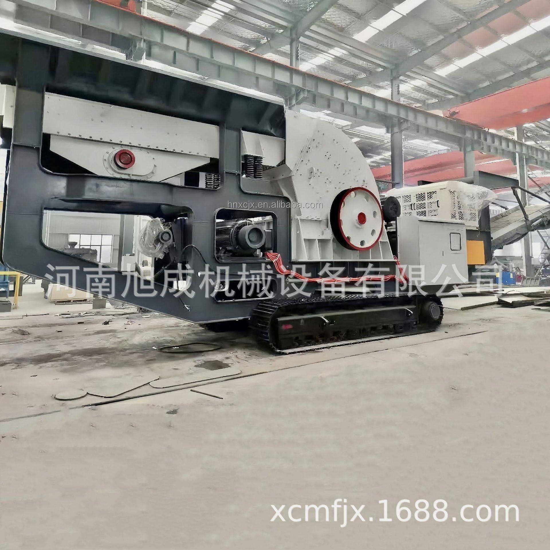履带式移动破碎站主机配置颚破圆锥破反击破冲击破重型锤破箱破