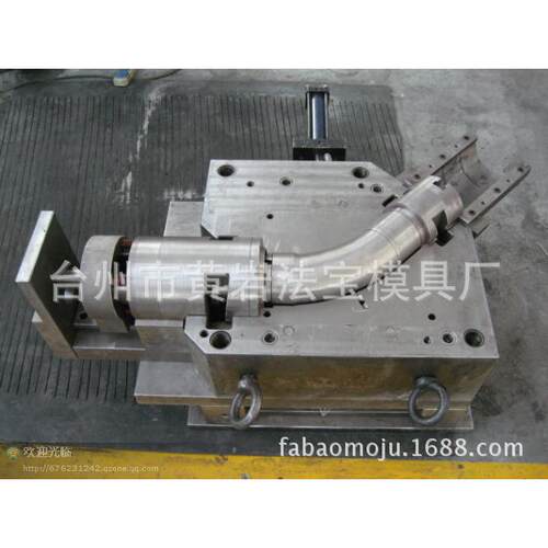 专业供应各种管件塑料模具/PVC管件模具/注塑模具加工