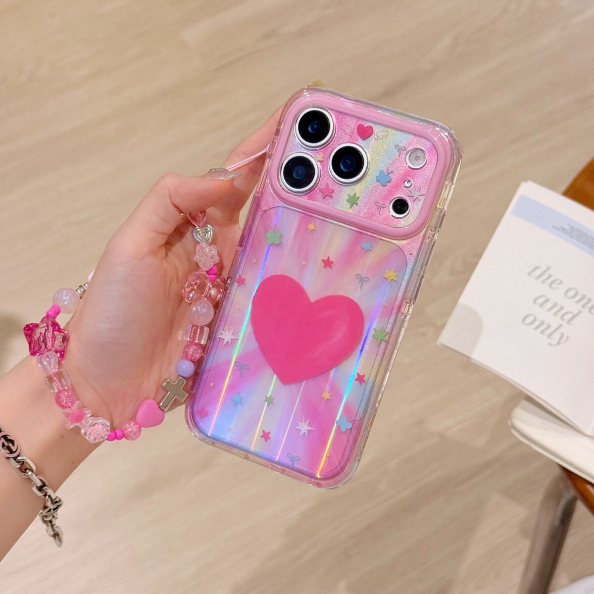 爱心镭射手机壳适用于iphone17promax防摔壳苹果16手机壳15保护套