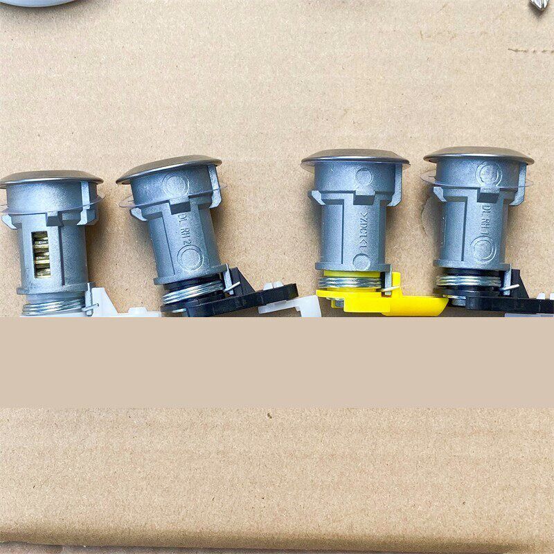 上汽大通V80点火锁全车锁座点火开关大通V80点火锁点火开关车锁