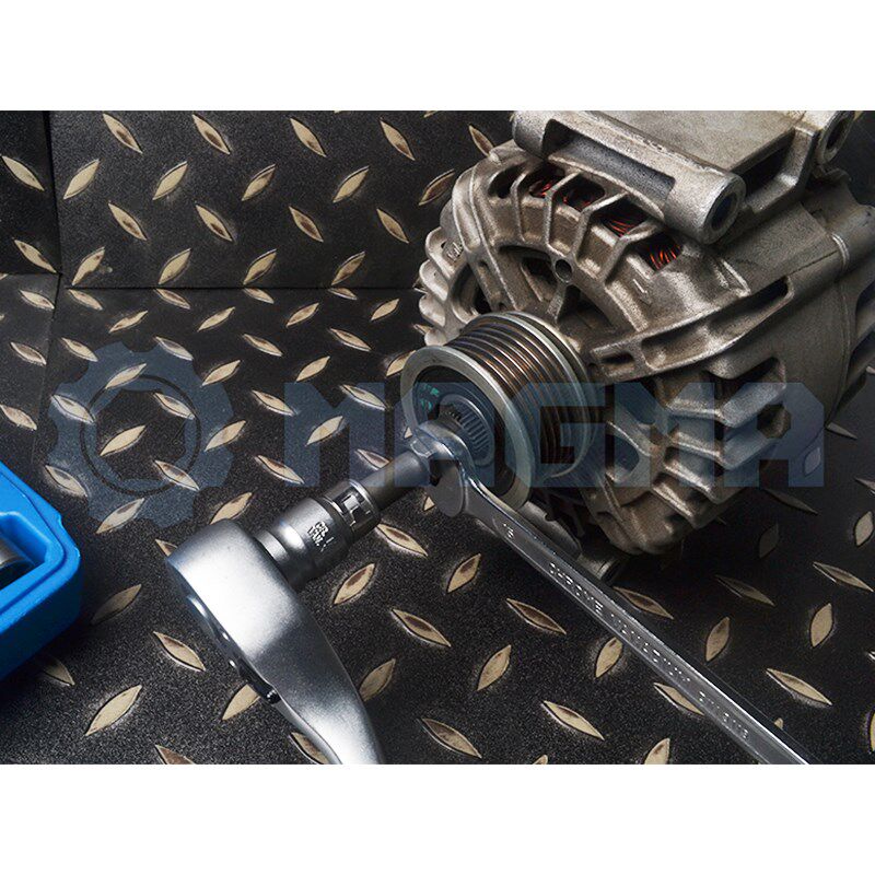30件发电机皮带盘拆装工具大众奥迪沃尔沃宝马皮带轮专用拆卸工具