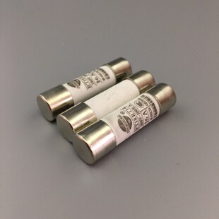 RO15正熔陶瓷保险丝管RT14 RT18熔断器10X38mm熔芯熔丝380V 1 32A
