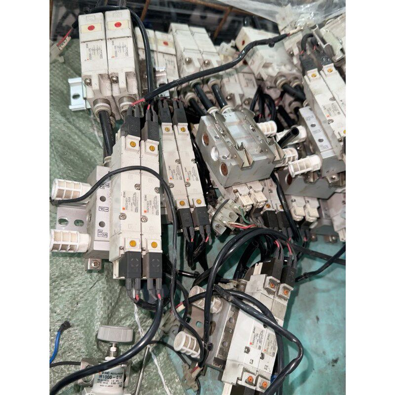 VQZ2451-5GB 24V拆机SMC电磁阀 现货出售 拆