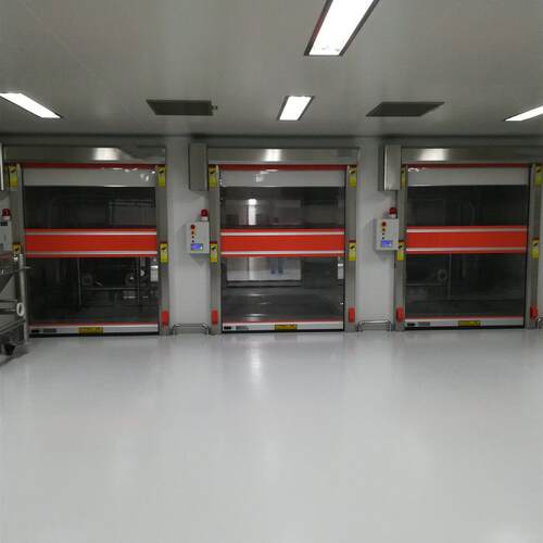 不锈钢货淋室与不锈钢快速卷帘门联动；自动开启的货淋室速门