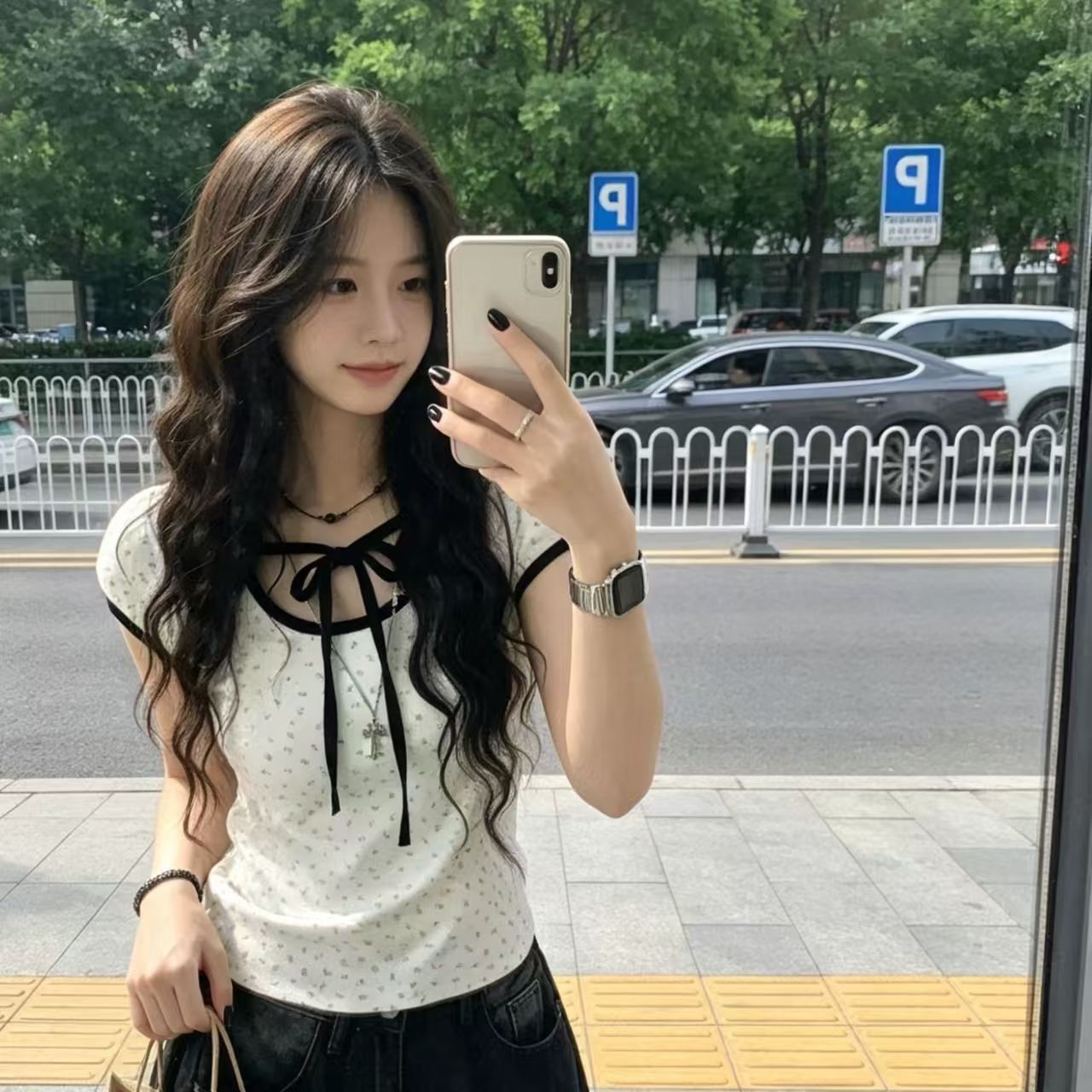 甜美学院风碎花蝴蝶结短袖T恤